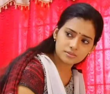 Athipookal Serial Actress