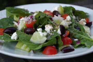 Greek Spinach Salad