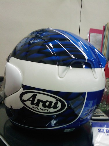 Helmet Arai Taira