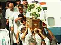 Rajiv Gandhi Dead Body Photographs