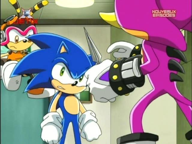 Team Chaotix Sonic