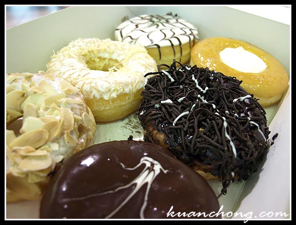 Big Apple Donuts And Coffee