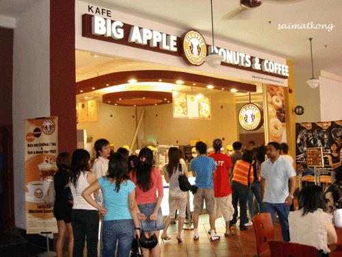 Big Apple Donuts And Coffee