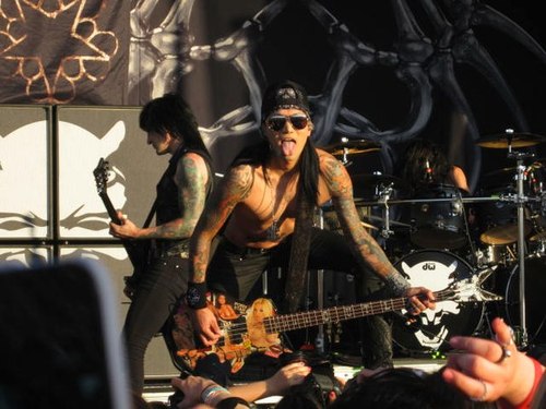 Black Veil Brides 2013 Warped