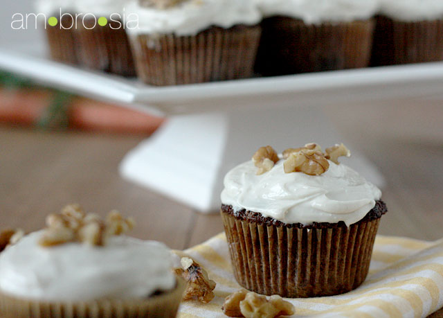 Carrot Cake Cupcakes Recipe With Cream Cheese Frosting