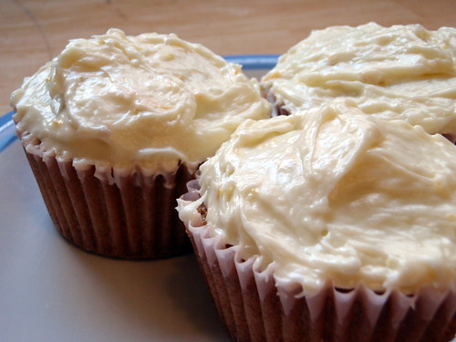 Carrot Cake Cupcakes With Cream Cheese Frosting