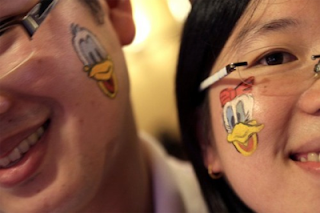 Donald Duck Face Paint