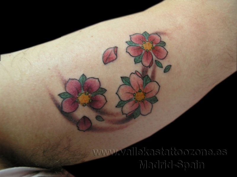 Flor De Cerezo Tattoo
