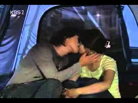 Full House Korean Kiss