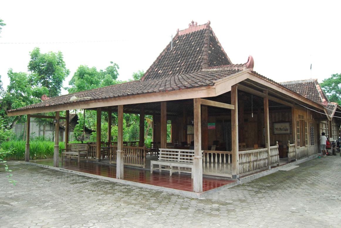 Gambar Rumah Joglo Jawa Tengah