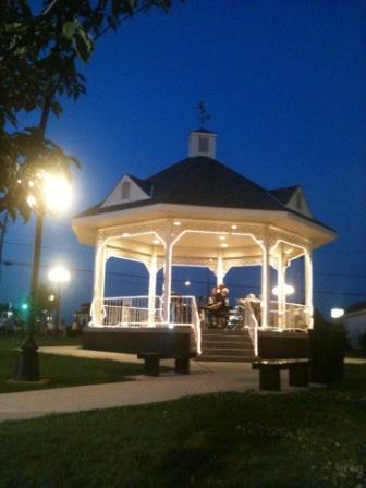 Gazebo Night