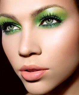 Green Eyeshadow Makeup Looks