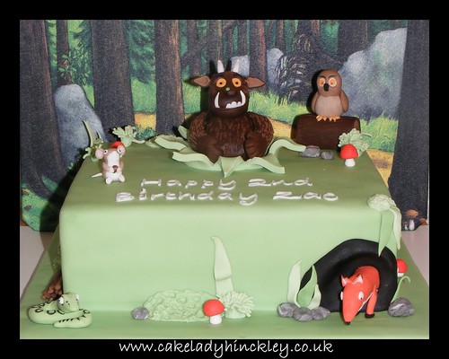 Gruffalo Cake