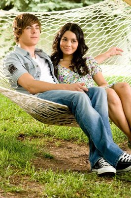 High School Musical 1 Troy And Gabriella