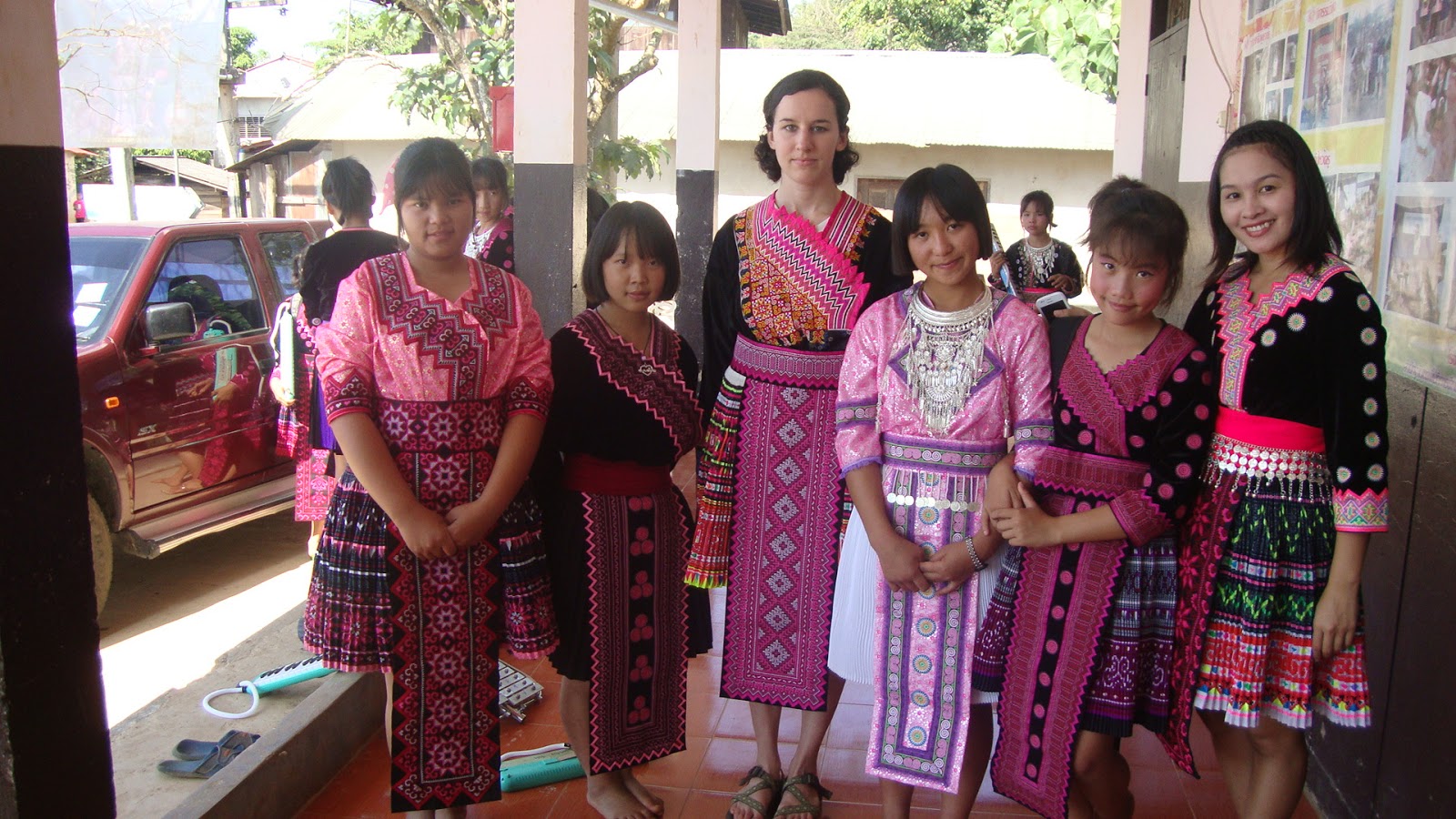 Hmong New Year Clothes