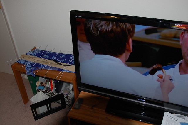 Homemade Hdtv Antenna Coat Hanger