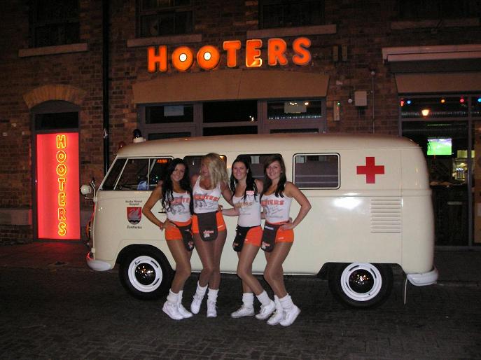 Hooters Nottingham Review