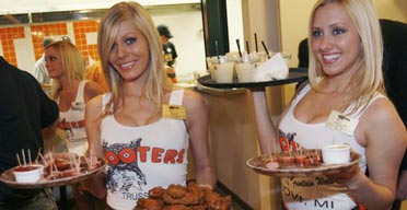 Hooters Nottingham Twitter