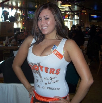 Hooters Restaurant Uk