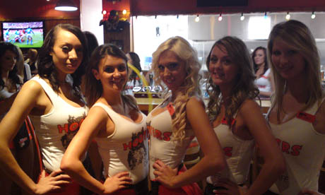 Hooters Restaurant Uk