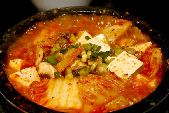 How To Make Kimchi Jjigae