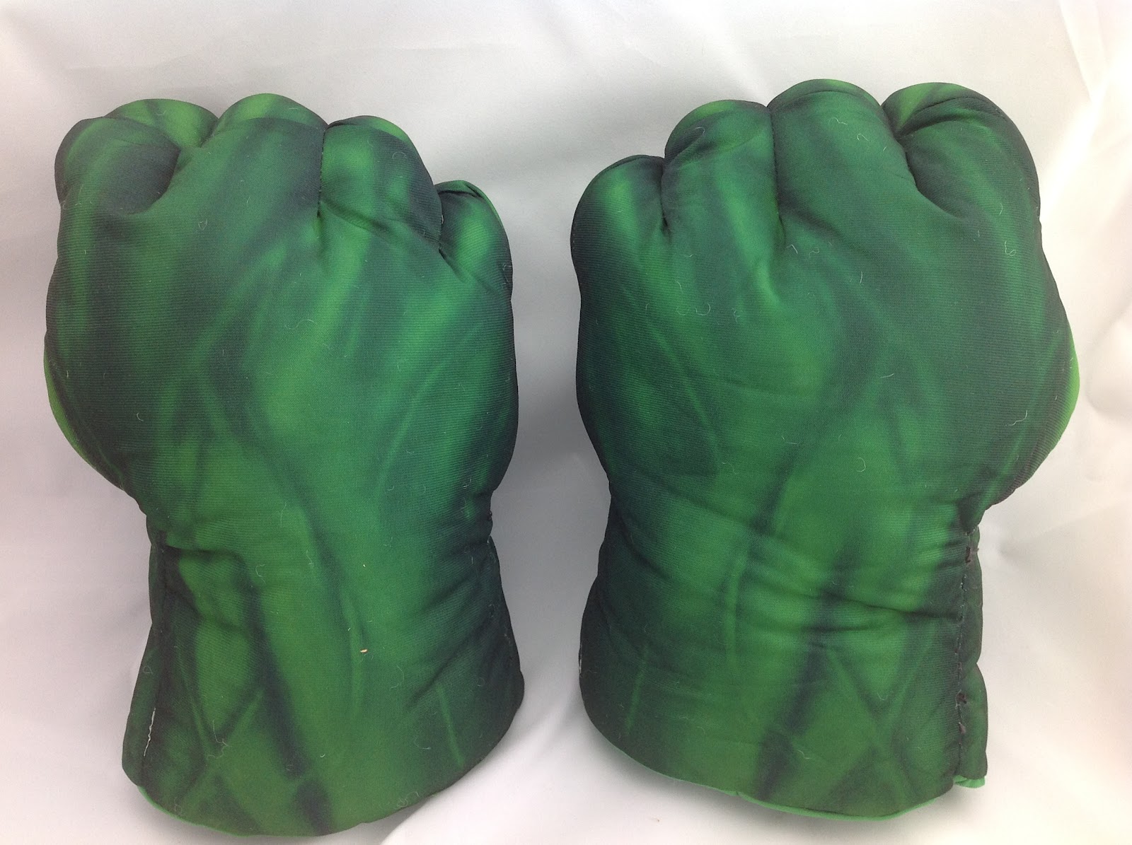 Hulk Smash Fists