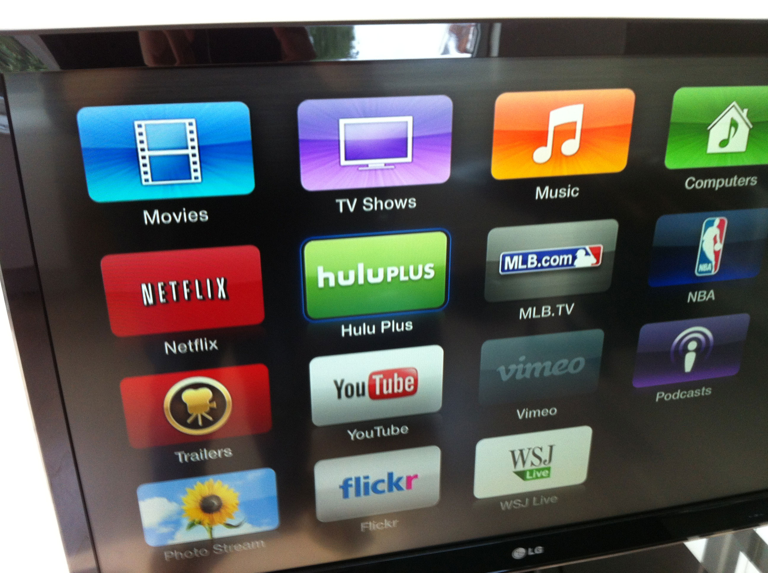 Hulu Plus Apple Tv