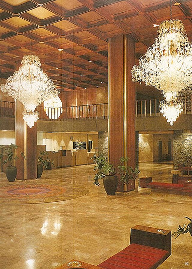Hyatt Hotel Manila Lobby