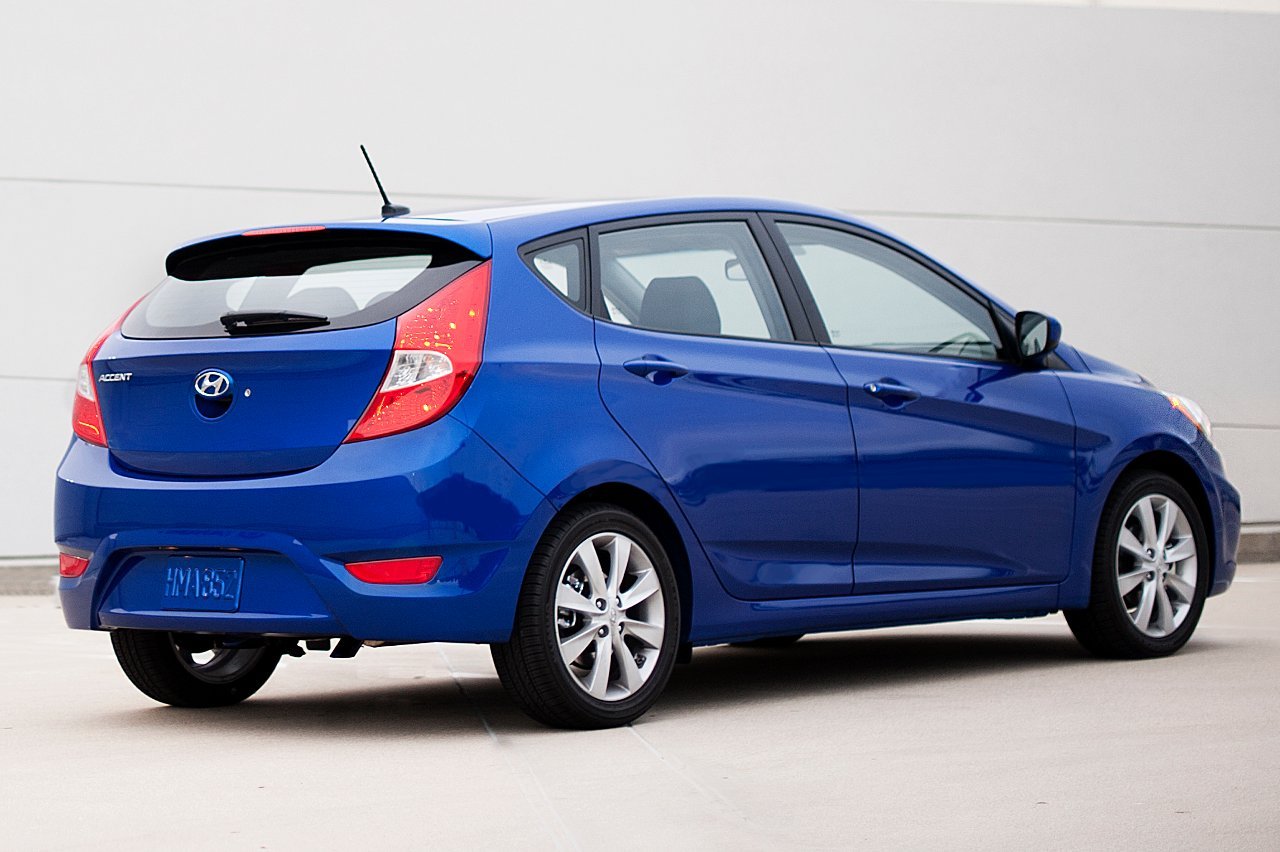 Hyundai Accent Hatchback 2012 Review