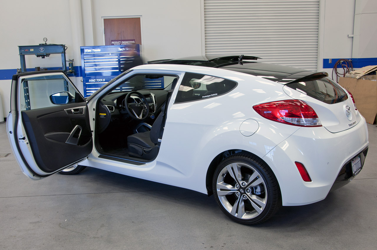 Hyundai Veloster 2012 White