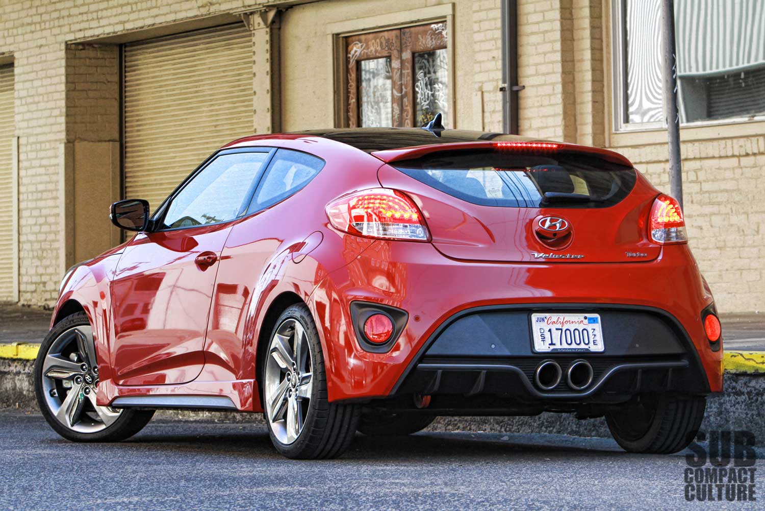 Hyundai Veloster Turbo Red