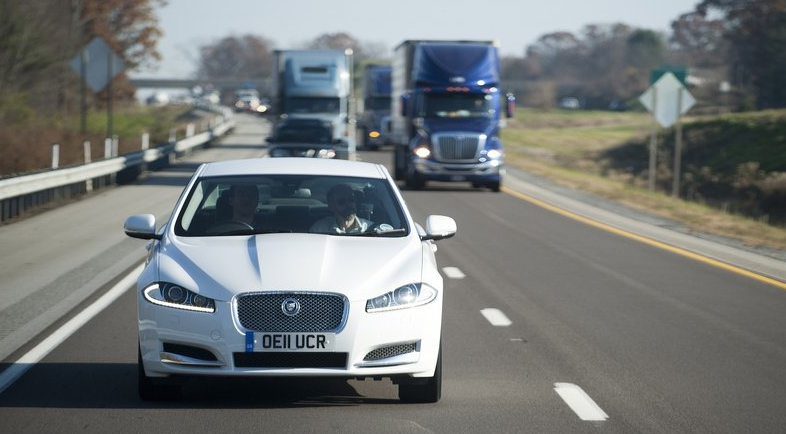 Jaguar Xf 2012 White