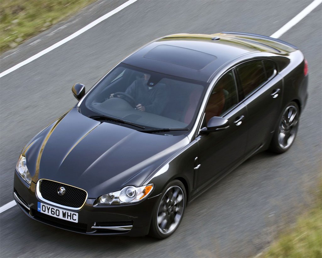 Jaguar Xf Black Pack