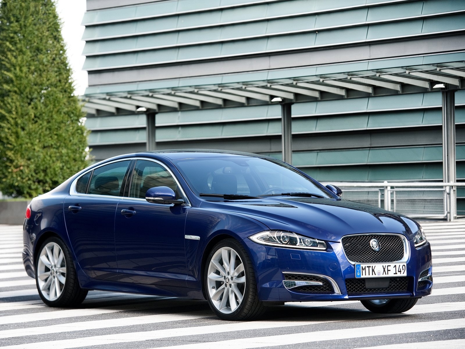 Jaguar Xf Wallpaper Hd