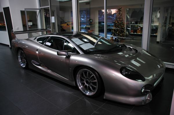 Jaguar Xj220 2012