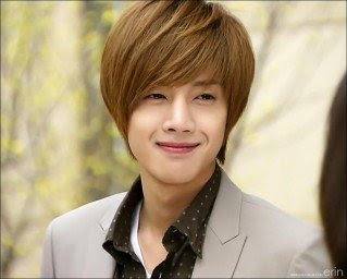 Ji Hoo Sunbae Biography