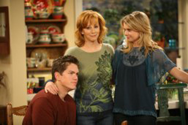 Joanna Garcia Swisher Reba