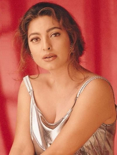 Juhi Chawla Hot Hubs