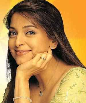 Juhi Chawla Hot Hubs