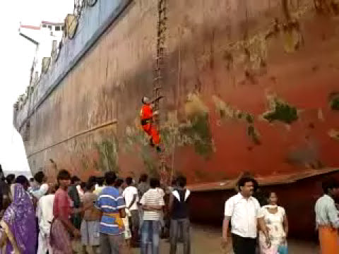 Juhu Beach Mumbai Nearest Railway Station