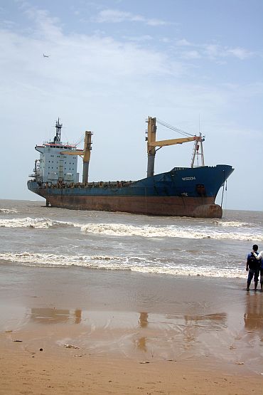 Juhu Beach Ship