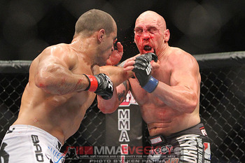 Junior Dos Santos Face