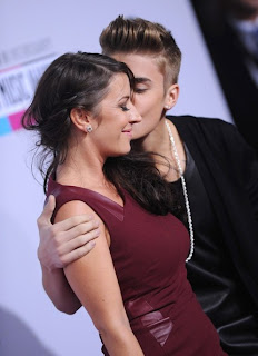 Justin Bieber New Girlfriend 2013 Kissing