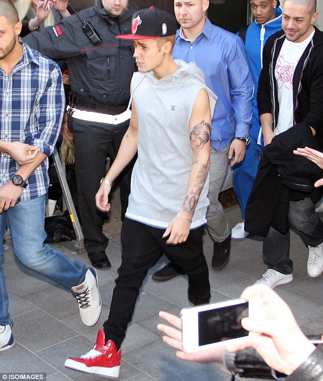 Justin Bieber Tattoo 2013 April