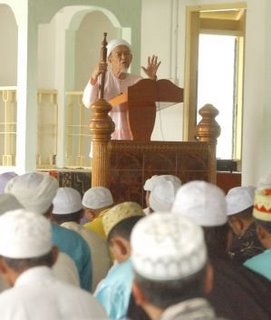 Khutbah Jumat Singkat