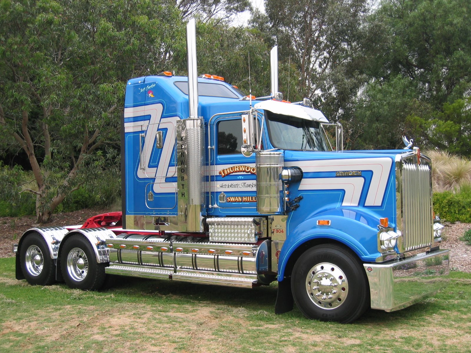 Klos Custom Trucks