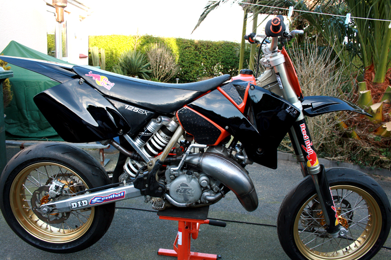 Kmx 125 Motard