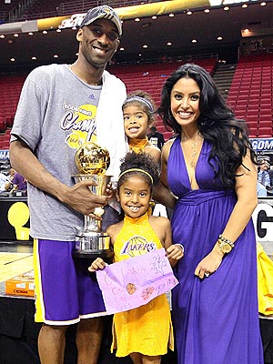 Kobe Bryant Wife 2009