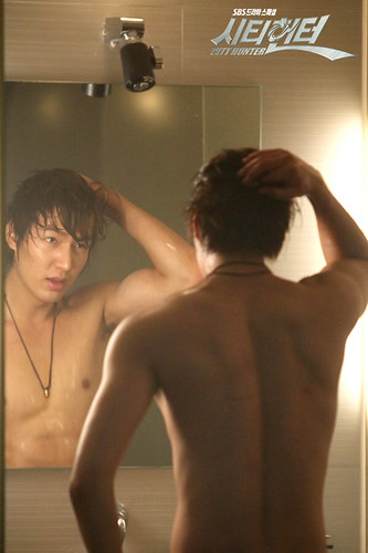 Lee Min Ho Shirtless Photos