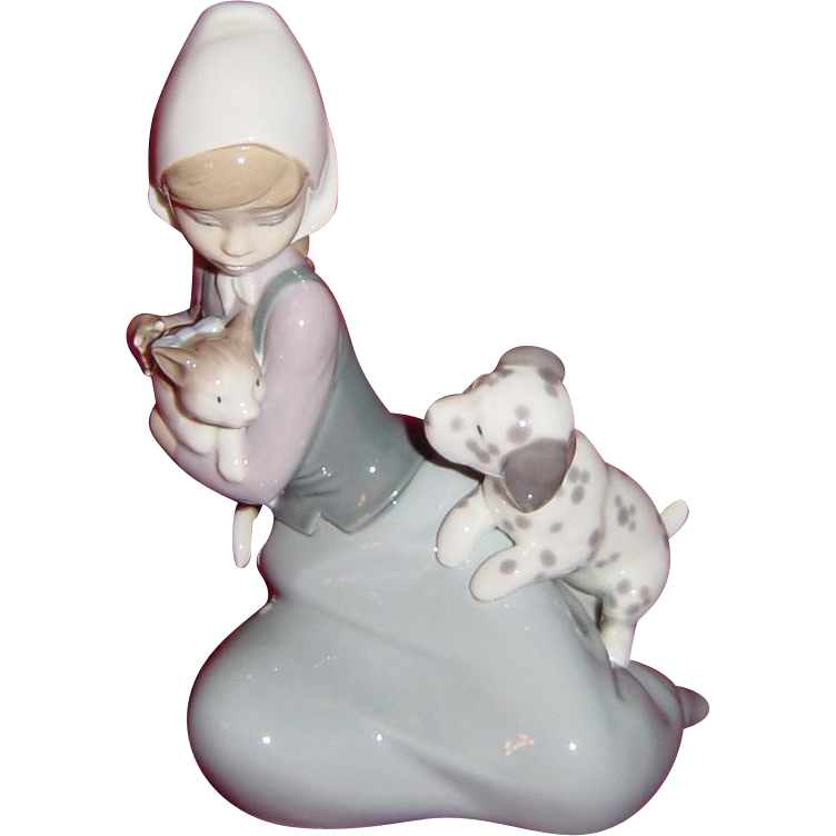 Lladro Figurine Girl With Cats